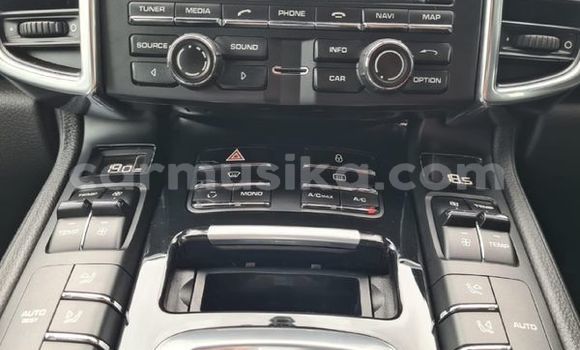 Tenga Tsaru Porsche Cayenne Chena Mota in Beitbridge in Matabeleland South Tenga Tsaru Porsche Cayenne Chena Mota in Beitbridge in Matabeleland South