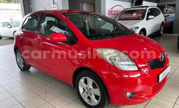 Buy Used Toyota Yaris Red Car in Beitbridge in Matabeleland South