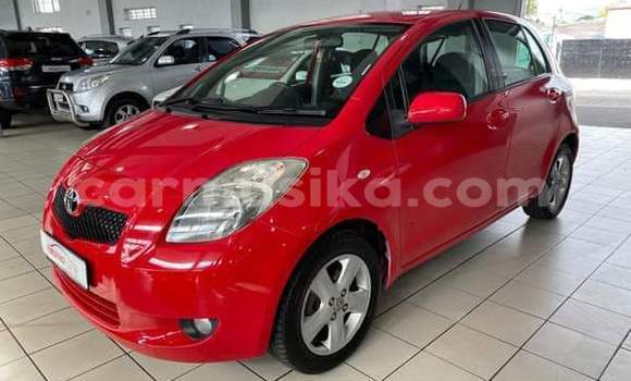 Buy Used Toyota Yaris Red Car in Beitbridge in Matabeleland South Buy Used Toyota Yaris Red Car in Beitbridge in Matabeleland South