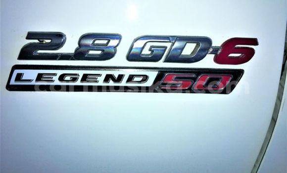 Nunua Ilio tumika Toyota Hilux Nyeupe Gari ndani ya Beitbridge nchini Matabeleland Kusini Nunua Ilio tumika Toyota Hilux Nyeupe Gari ndani ya Beitbridge nchini Matabeleland Kusini