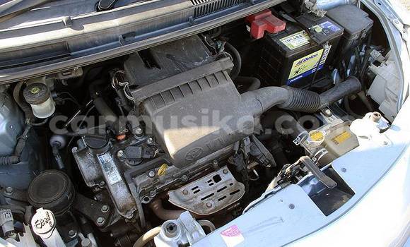 Tenga Tsaru Toyota Belta Bhuruu Mota in Beitbridge in Matabeleland South Tenga Tsaru Toyota Belta Bhuruu Mota in Beitbridge in Matabeleland South