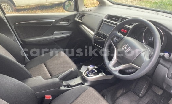 Nunua Ilio tumika Honda Fit Nyeusi Gari ndani ya Beitbridge nchini Matabeleland Kusini Nunua Ilio tumika Honda Fit Nyeusi Gari ndani ya Beitbridge nchini Matabeleland Kusini