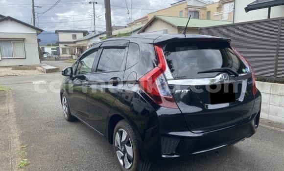 Nunua Ilio tumika Honda Fit Nyeusi Gari ndani ya Beitbridge nchini Matabeleland Kusini Nunua Ilio tumika Honda Fit Nyeusi Gari ndani ya Beitbridge nchini Matabeleland Kusini