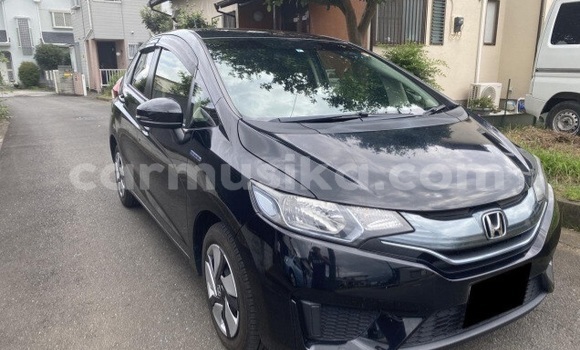 Nunua Ilio tumika Honda Fit Nyeusi Gari ndani ya Beitbridge nchini Matabeleland Kusini Nunua Ilio tumika Honda Fit Nyeusi Gari ndani ya Beitbridge nchini Matabeleland Kusini