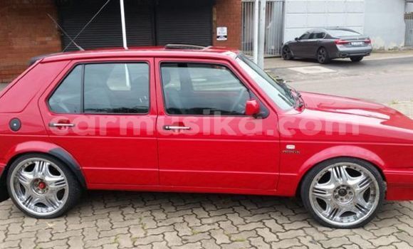 Acheter Occasion Voiture Volkswagen Golf Rouge à Beitbridge, Matabeleland South