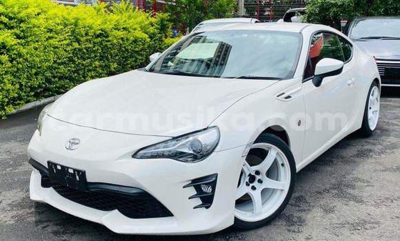 Acheter Occasion Voiture Toyota GT86 Blanc à Harare, Harare