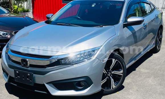 Nunua Ilio tumika Honda Civic Fedha Gari ndani ya Harare nchini Harare