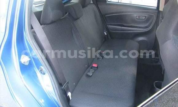 Tenga Tsaru Toyota Vitz Bhuruu Mota in Harare in Harare Tenga Tsaru Toyota Vitz Bhuruu Mota in Harare in Harare