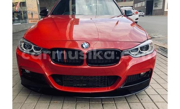 Tenga Tsaru BMW 3–Series Tsvuku Mota in Beitbridge in Matabeleland South Tenga Tsaru BMW 3–Series Tsvuku Mota in Beitbridge in Matabeleland South