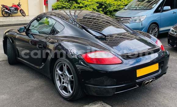Tenga Tsaru Porsche Cayman Nhema Mota in Harare in Harare Tenga Tsaru Porsche Cayman Nhema Mota in Harare in Harare