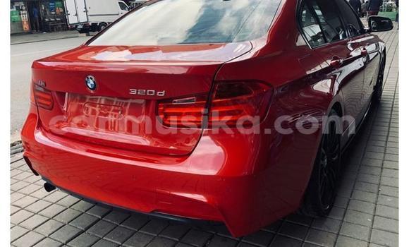 Tenga Tsaru BMW 3–Series Tsvuku Mota in Beitbridge in Matabeleland South Tenga Tsaru BMW 3–Series Tsvuku Mota in Beitbridge in Matabeleland South