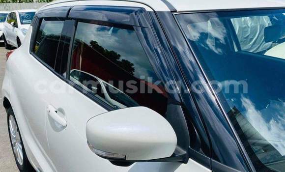 Buy Used Suzuki Swift White Car in Harare in Harare Buy Used Suzuki Swift White Car in Harare in Harare