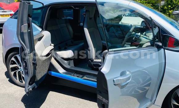 Tenga Tsaru BMW i3 Sirivha Mota in Harare in Harare Tenga Tsaru BMW i3 Sirivha Mota in Harare in Harare