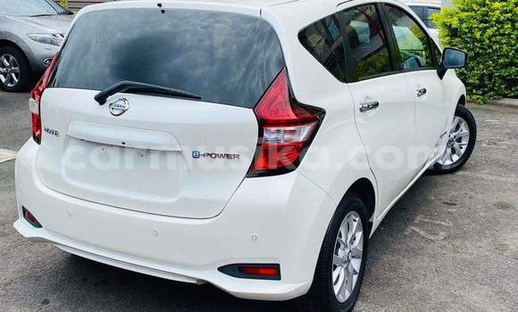 Tenga Tsaru Nissan Note Chena Mota in Beitbridge in Matabeleland South Tenga Tsaru Nissan Note Chena Mota in Beitbridge in Matabeleland South