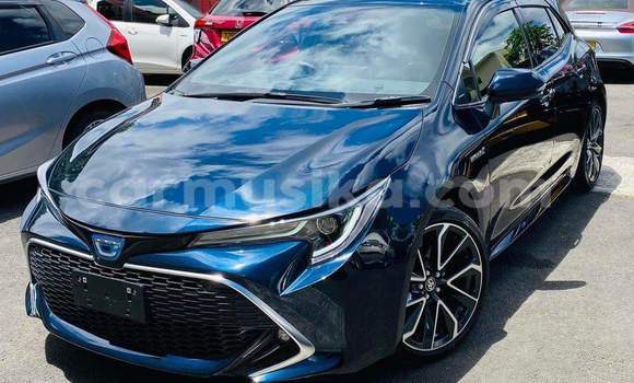 Nunua Ilio tumika Toyota Corolla Nyeusi Gari ndani ya Harare nchini Harare