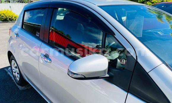 Tenga Tsaru Toyota Vitz Sirivha Mota in Beitbridge in Matabeleland South Tenga Tsaru Toyota Vitz Sirivha Mota in Beitbridge in Matabeleland South