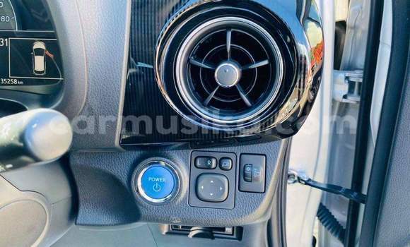 Tenga Tsaru Toyota Vitz Sirivha Mota in Beitbridge in Matabeleland South Tenga Tsaru Toyota Vitz Sirivha Mota in Beitbridge in Matabeleland South