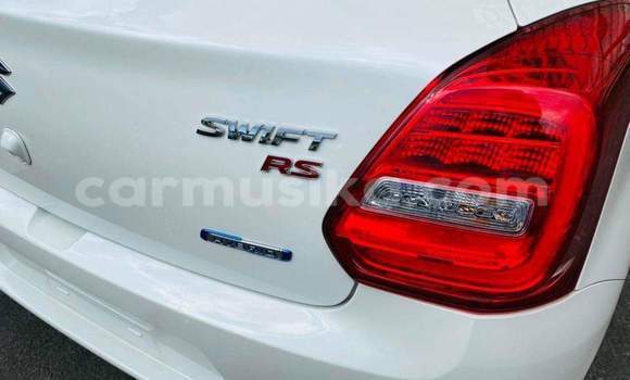 Tenga Tsaru Suzuki Swift Chena Mota in Bulawayo in Bulawayo Tenga Tsaru Suzuki Swift Chena Mota in Bulawayo in Bulawayo