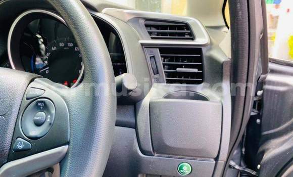 Buy Used Honda Fit Silver Car in Bulawayo in Bulawayo Buy Used Honda Fit Silver Car in Bulawayo in Bulawayo