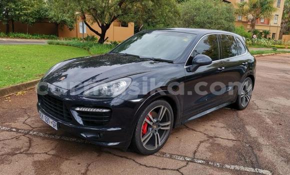 Tenga Tsaru Porsche Cayenne Beige Mota in Beitbridge in Matabeleland South