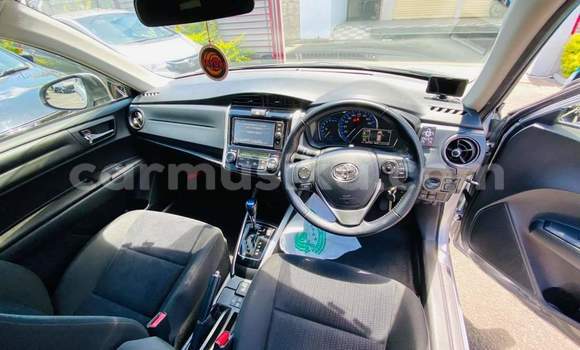 Acheter Occasion Voiture Toyota Corolla II Gris à Beitbridge, Matabeleland South Acheter Occasion Voiture Toyota Corolla II Gris à Beitbridge, Matabeleland South