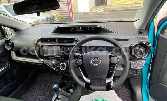 Buy Used Toyota Aqua Blue Car in Bulawayo in Bulawayo Buy Used Toyota Aqua Blue Car in Bulawayo in Bulawayo