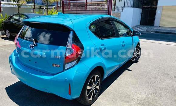 Buy Used Toyota Aqua Blue Car in Bulawayo in Bulawayo Buy Used Toyota Aqua Blue Car in Bulawayo in Bulawayo