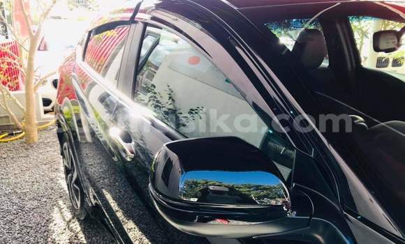 Buy Used Honda Vezel Black Car in Borrowdale in Harare Buy Used Honda Vezel Black Car in Borrowdale in Harare