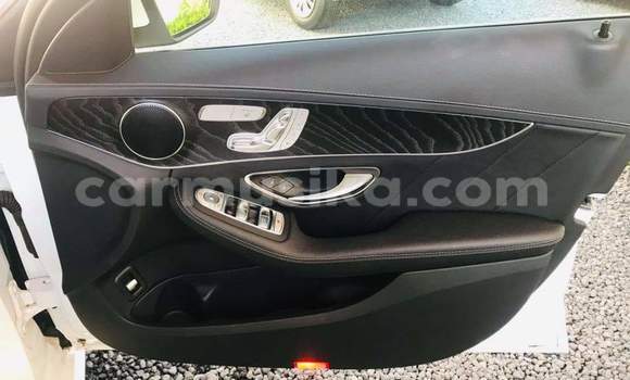 Tenga Tsaru Mercedes‒Benz C–Class Chena Mota in Harare in Harare Tenga Tsaru Mercedes‒Benz C–Class Chena Mota in Harare in Harare