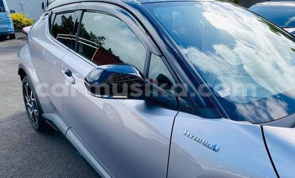 Buy Used Toyota C-HR Silver Car in Beitbridge in Matabeleland South Buy Used Toyota C-HR Silver Car in Beitbridge in Matabeleland South