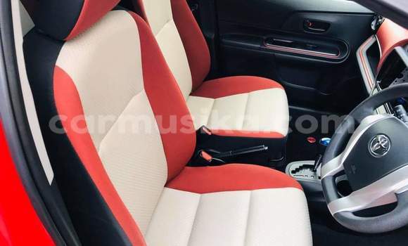 Buy Used Toyota Aqua Red Car in Beitbridge in Matabeleland South Buy Used Toyota Aqua Red Car in Beitbridge in Matabeleland South