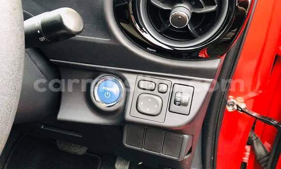 Buy Used Toyota Aqua Red Car in Beitbridge in Matabeleland South Buy Used Toyota Aqua Red Car in Beitbridge in Matabeleland South