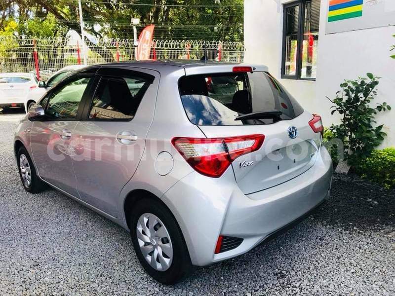 Big with watermark toyota vitz matabeleland south beitbridge 28882