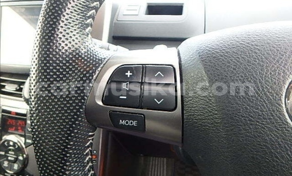 Acheter Occasion Voiture Toyota Voxy Blanc à Beitbridge, Matabeleland South Acheter Occasion Voiture Toyota Voxy Blanc à Beitbridge, Matabeleland South