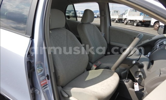 Acheter Occasion Voiture Toyota Vitz Bleu à Beitbridge, Matabeleland South Acheter Occasion Voiture Toyota Vitz Bleu à Beitbridge, Matabeleland South