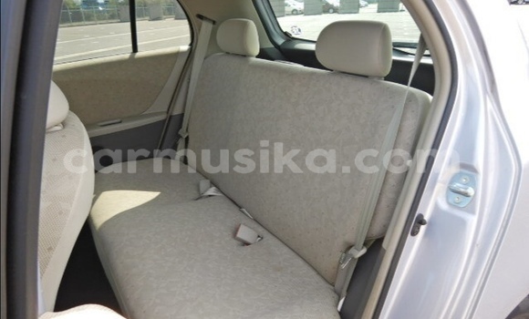 Acheter Occasion Voiture Toyota Vitz Bleu à Beitbridge, Matabeleland South Acheter Occasion Voiture Toyota Vitz Bleu à Beitbridge, Matabeleland South