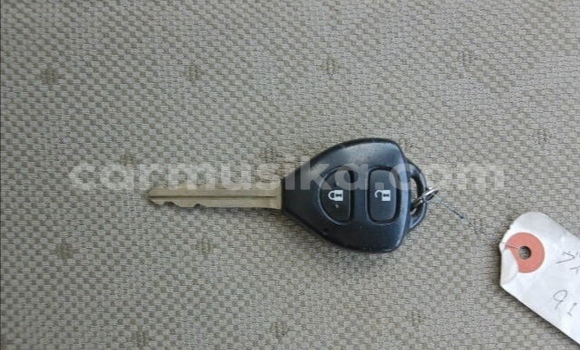 Acheter Occasion Voiture Toyota Vitz Bleu à Beitbridge, Matabeleland South Acheter Occasion Voiture Toyota Vitz Bleu à Beitbridge, Matabeleland South