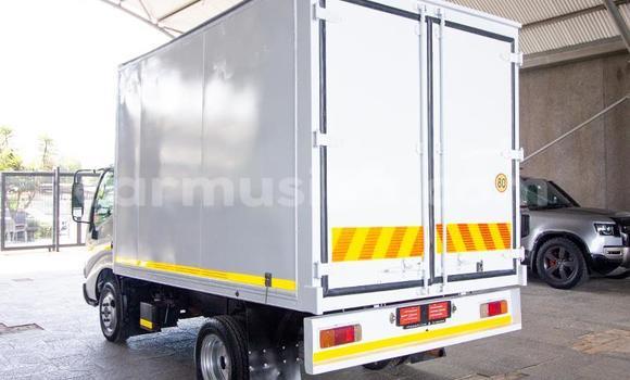 Acheter Occasion Voiture Toyota Dyna Blanc à Beitbridge, Matabeleland South Acheter Occasion Voiture Toyota Dyna Blanc à Beitbridge, Matabeleland South