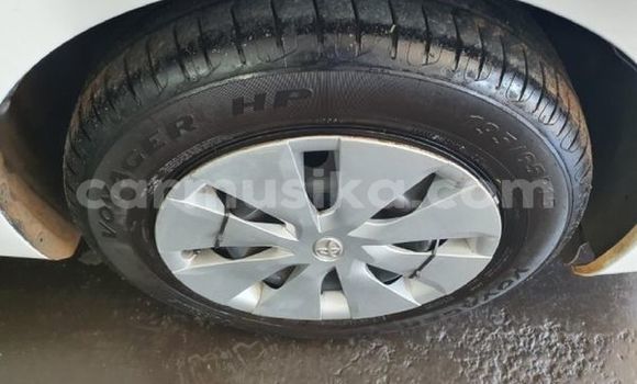 Acheter Occasion Voiture Toyota Corolla Blanc à Beitbridge, Matabeleland South Acheter Occasion Voiture Toyota Corolla Blanc à Beitbridge, Matabeleland South