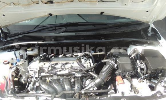 Acheter Occasion Voiture Toyota Corolla Blanc à Beitbridge, Matabeleland South Acheter Occasion Voiture Toyota Corolla Blanc à Beitbridge, Matabeleland South