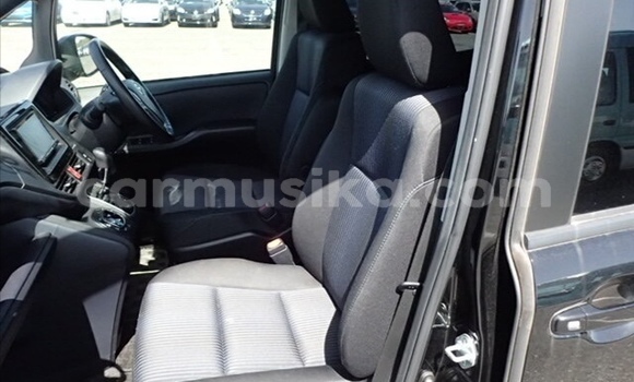 Tenga Tsaru Toyota Voxy Nhema Mota in Beitbridge in Matabeleland South Tenga Tsaru Toyota Voxy Nhema Mota in Beitbridge in Matabeleland South