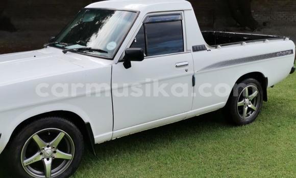 Nunua Ilio tumika Nissan Datsun Nyeupe Gari ndani ya Beitbridge nchini Matabeleland Kusini Nunua Ilio tumika Nissan Datsun Nyeupe Gari ndani ya Beitbridge nchini Matabeleland Kusini