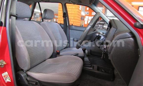 Nunua Ilio tumika Ford Laser Nyekundu Gari ndani ya Beitbridge nchini Matabeleland Kusini Nunua Ilio tumika Ford Laser Nyekundu Gari ndani ya Beitbridge nchini Matabeleland Kusini