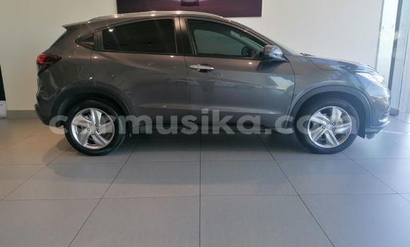 Nunua Ilio tumika Honda HR–V Nyingine Gari ndani ya Beitbridge nchini Matabeleland Kusini Nunua Ilio tumika Honda HR–V Nyingine Gari ndani ya Beitbridge nchini Matabeleland Kusini