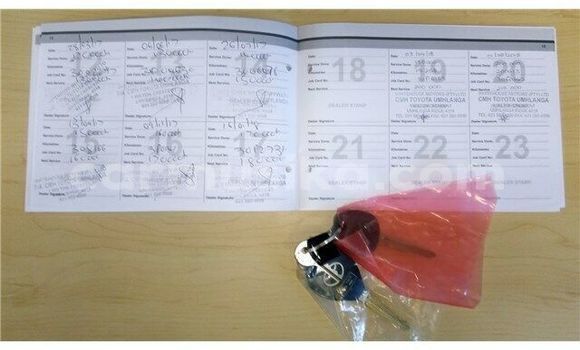 Acheter Occasion Voiture Toyota Hilux Blanc à Beitbridge, Matabeleland South Acheter Occasion Voiture Toyota Hilux Blanc à Beitbridge, Matabeleland South