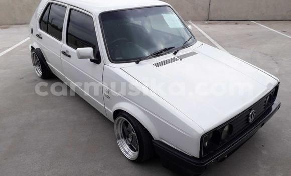 Tenga Tsaru Volkswagen Golf Chena Mota in Beitbridge in Matabeleland South Tenga Tsaru Volkswagen Golf Chena Mota in Beitbridge in Matabeleland South