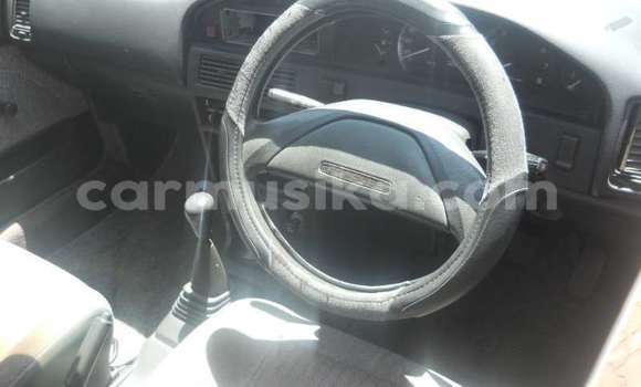 Tenga Tsaru Toyota Corolla Bhuruu Mota in Beitbridge in Matabeleland South Tenga Tsaru Toyota Corolla Bhuruu Mota in Beitbridge in Matabeleland South