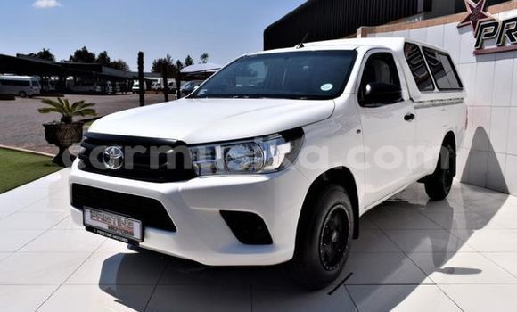 Nunua Ilio tumika Toyota Hilux Nyeupe Gari ndani ya Beitbridge nchini Matabeleland Kusini Nunua Ilio tumika Toyota Hilux Nyeupe Gari ndani ya Beitbridge nchini Matabeleland Kusini