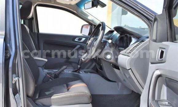 Buy Used FORD MUSTANG Silver Car in Beitbridge in Matabeleland South Buy Used FORD MUSTANG Silver Car in Beitbridge in Matabeleland South