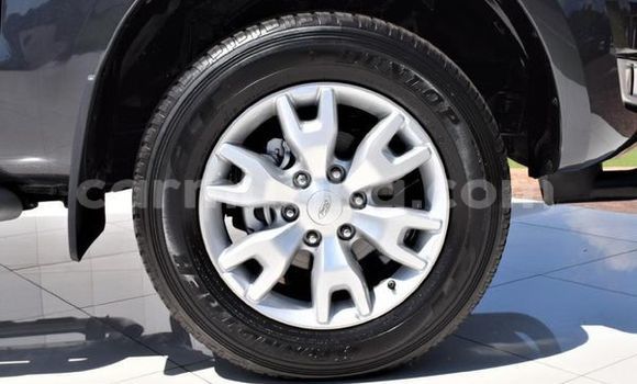 Buy Used FORD MUSTANG Silver Car in Beitbridge in Matabeleland South Buy Used FORD MUSTANG Silver Car in Beitbridge in Matabeleland South